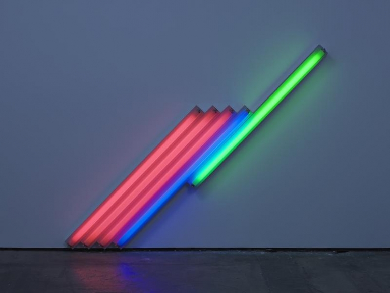 Dan Flavin. untitled (for Frederika and Ian) 4, 1987. Pink, blue, and green fluorescent light, 6 ft. (183 cm) long on the diagonal, © 2018 Estate of Dan Flavin / Artists Rights Society (ARS), New York. Courtesy David Zwirner and PKM Gallery.