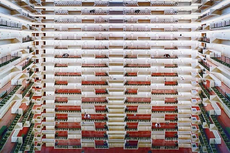 Andreas Gursky. Atlanta, 1996. C-print in artist's frame, 186.5 x 259.5 cm