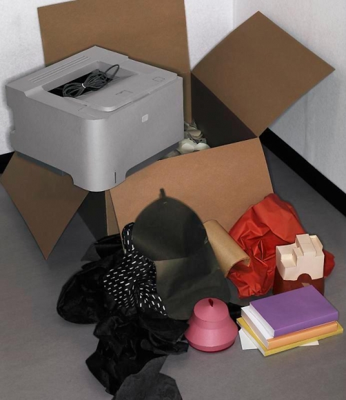 Thomas Demand. Paket / Parcel, 2011. C-print/diasec, 108 x 93 cm.