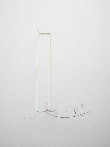 Koo Hyunmo. Cornus 2 (from Irwon-village), 2014. Silver, brass, 67x50x28. Courtesy of the artist and P K M Gallery.