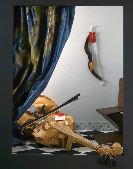 Claes Oldenburg and Coosje van Bruggen. Resonances, after J. V., 2000. 148.5 cm x 140.2 cm x 41 cm. © 2000 Claes Oldenburg and Coosje van Bruggen, New York. Photo Courtesy Pace Gallery.