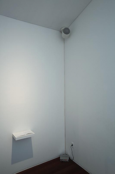 View of exhibition, PKM Gallery. Courtesy of the artist & PKM Gallery.