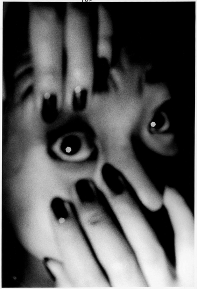 Daido Moriyama - Documentary 78 ('86.4 Setagaya-ku, Tokyo), 1986 Gelatin silver print, printed 2010 ; Bruce Silverstein Gallery