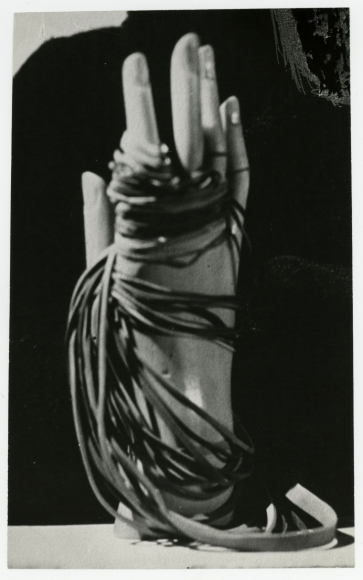 Man Ray - Main Ray, 1936 | Bruce Silverstein Gallery