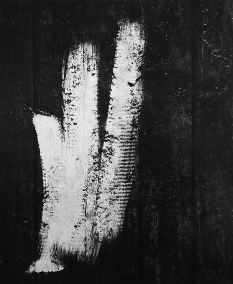 Aaron Siskind Chicago, 1952 Gelatin silver print 23 3/4 x 20 inches