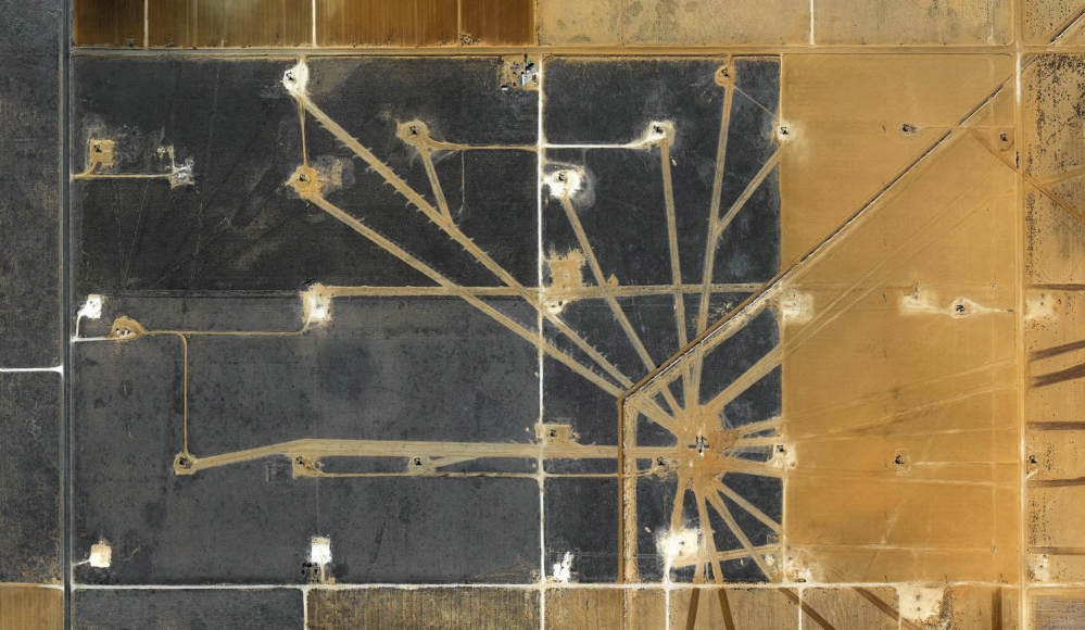 Mishka Henner - Levelland Oil Field #2, Hockley County, Texas, 2013 ; Bruce Silverstein Gallery
