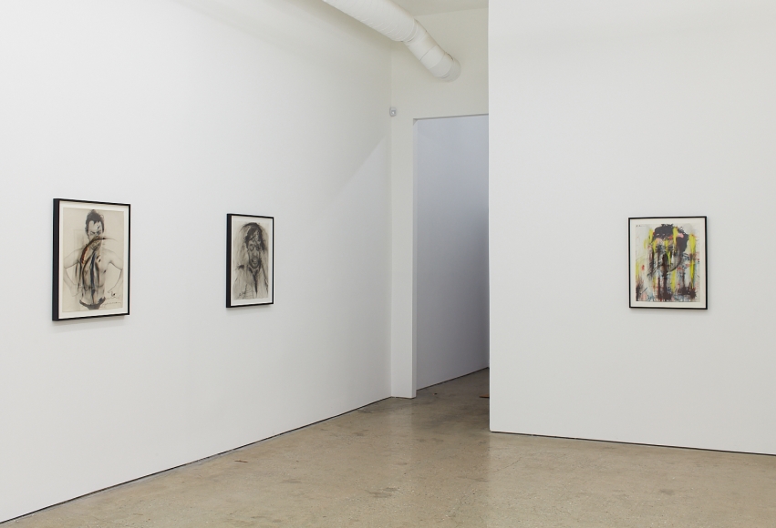 Installation View of "Eine phantastische Erinnerung…..", "Stein im Hirn, Leben auf der Stirn (Face Farces)", and "Zick"