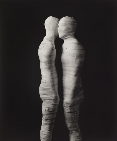 ELIZABETH HEYERT THE BOUND, Kiss
