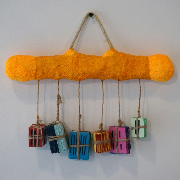 Mohamed Ahmed Ibrahim, Hanging Objects 10