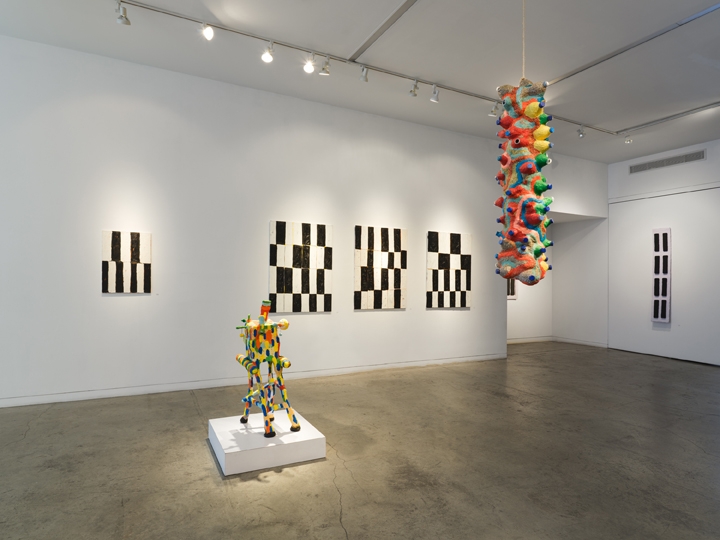 Mohamed Ahmed Ibrahim, Mixed Lines