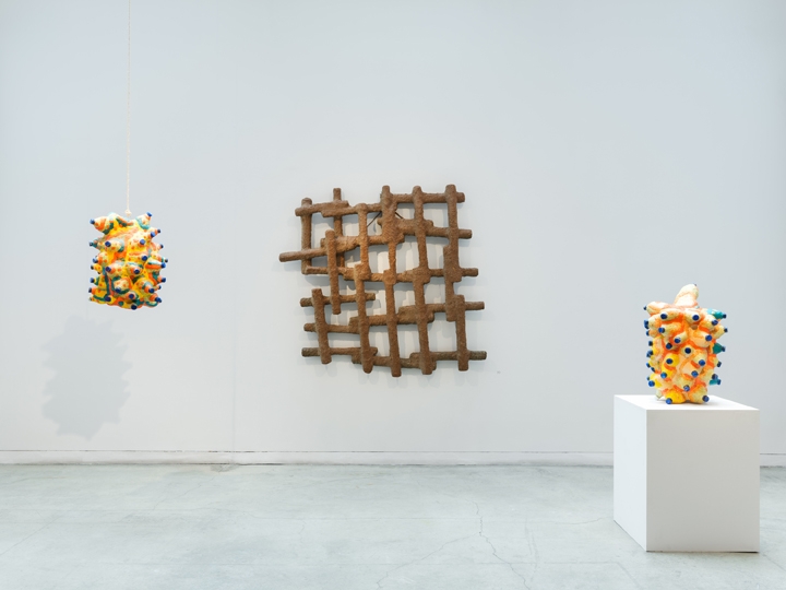 Mohamed Ahmed Ibrahim, Mixed Lines
