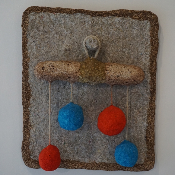 Mohamed Ahmed Ibrahim, Hanging Objects 4