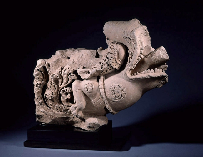 Makara Northern Indian (Madhya Pradesh, probably Gwalior area)