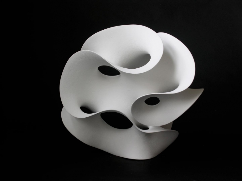 Medium Loop alternate view