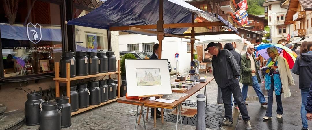Brocante & Marché / Open Air Market: Saanen, 2015