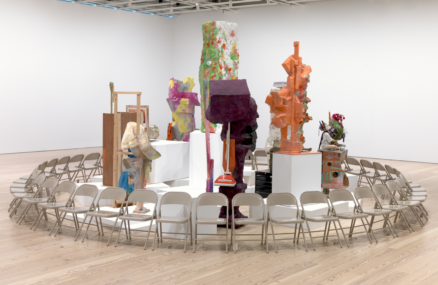 Rachel Harrison, Installation view, Rachel Harrison Life Hack, curated by Elisabeth Sussman and David Joselit, Whitney Museum of American Art, New York, 2019