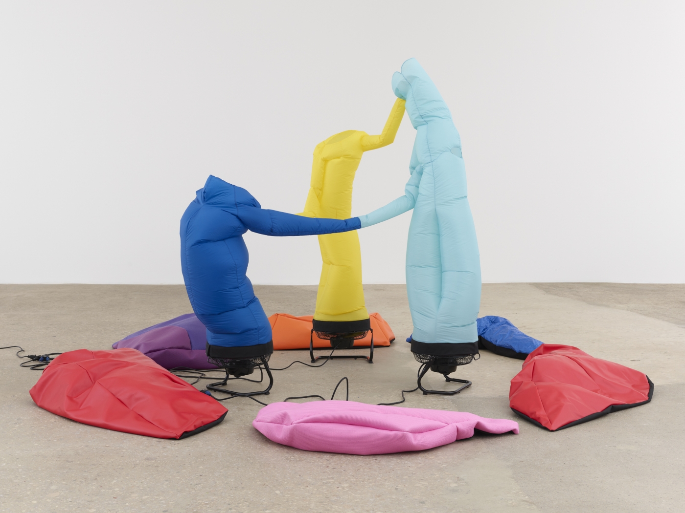 Paul Chan, Khara En Tria (Joyer in 3), 2019