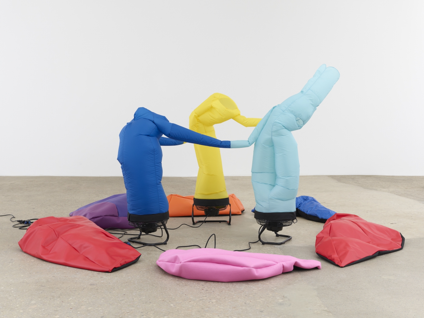 Paul Chan, Khara En Tria (Joyer in 3), 2019