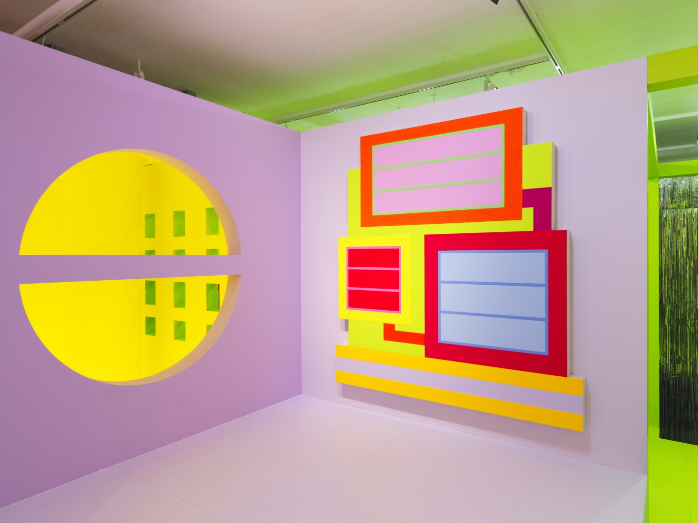 Installation view. Greene Naftali, New York, 2019.