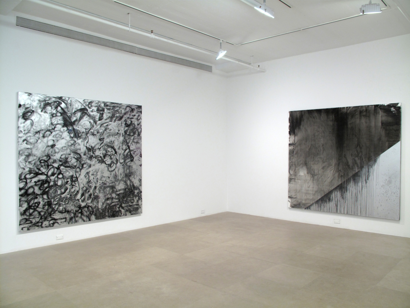 Jacqueline Humphries, Installation view, Greene Naftali, New York, 2009