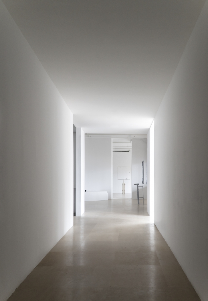 Gedi Sibony, Installation view, The Terrace Theater, Greene Naftali, New York, 2020