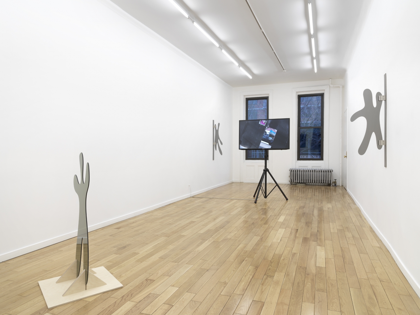 Aria Dean, Installation view, (meta)models or how i got my groove back, Chapter, New York, 2019