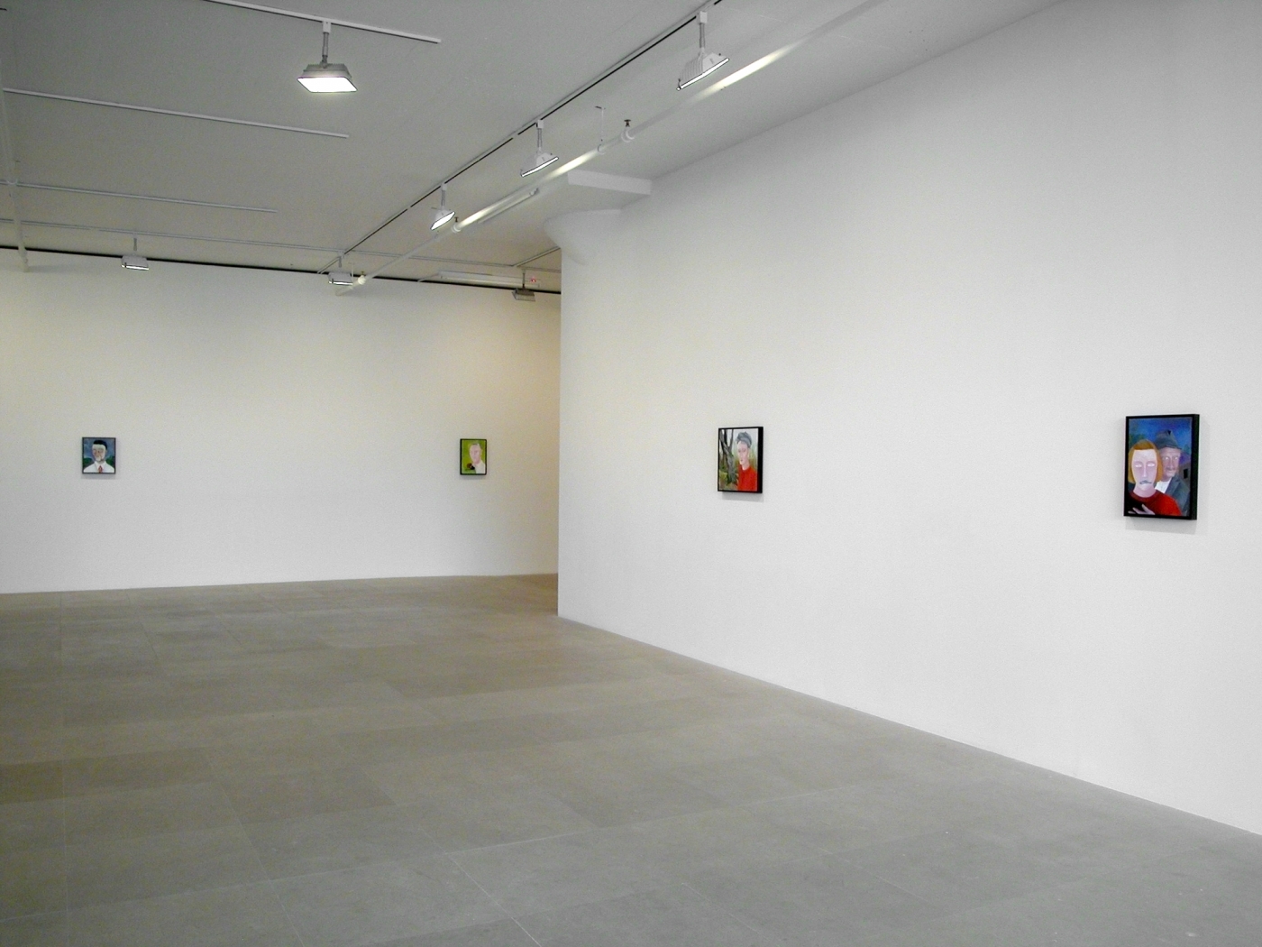 Installation view, Versäumt, Probleme zu bewältigen—aus Angst!, Greene Naftali, New York, 2007