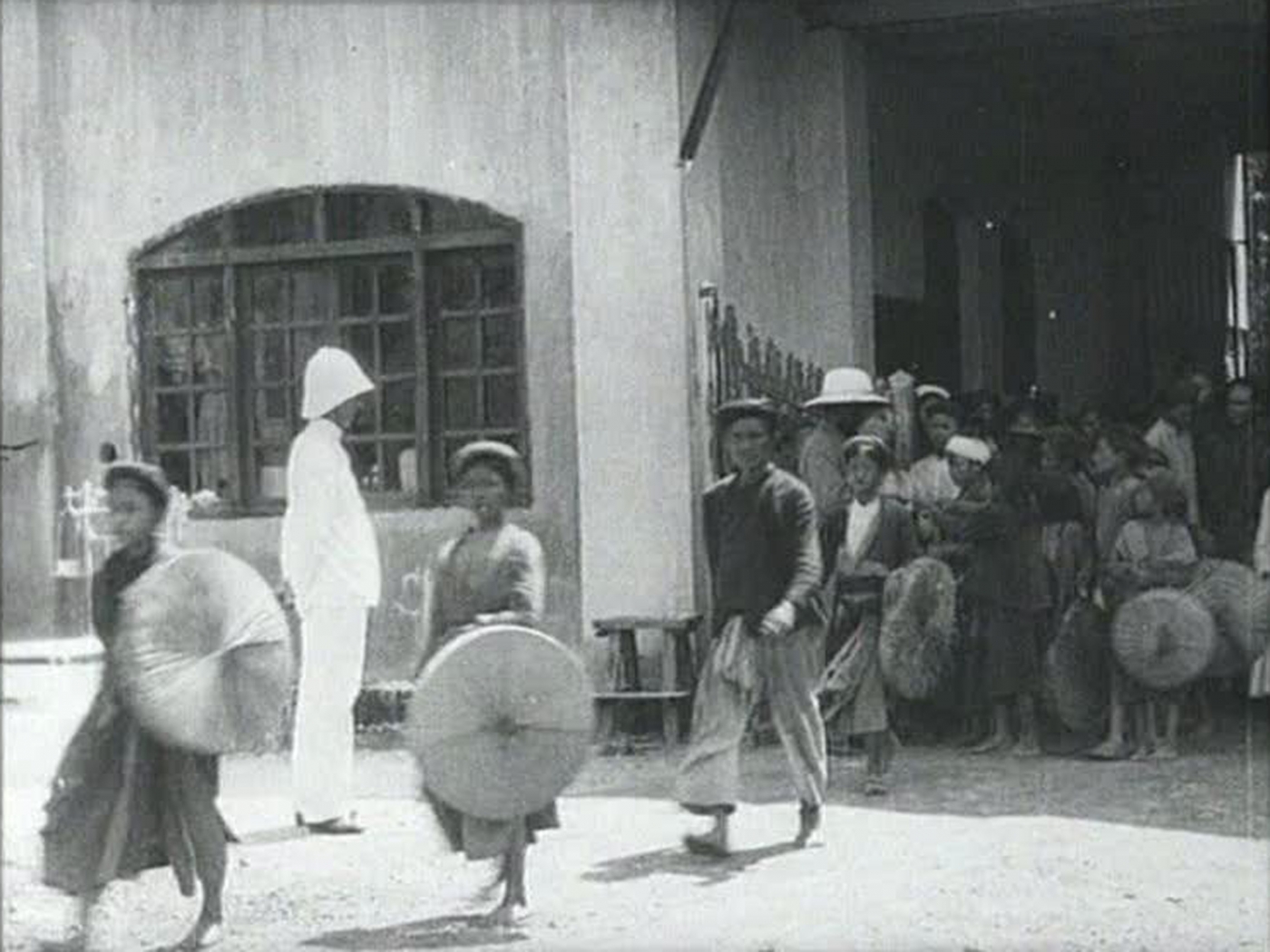 Harun Farocki, Workers Leaving the Factory in Eleven Decades, 2006