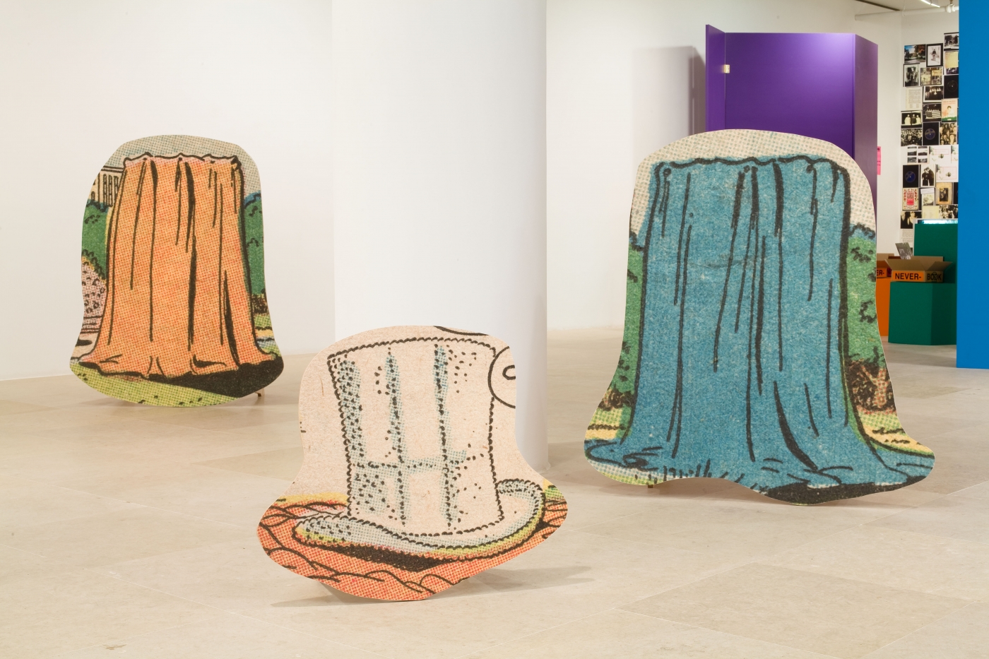 Allen Ruppersberg, Installation view, Greene Naftali, New York, 2010
