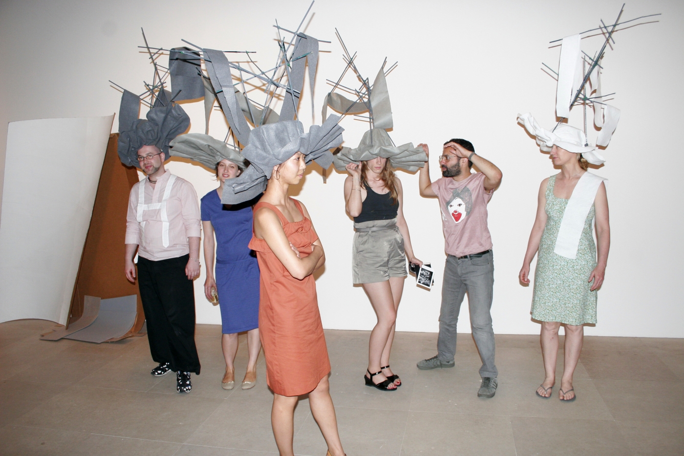 Oliver Husain, Rushes For 5 Hats, Performance view, Greene Naftali, New York, 2007