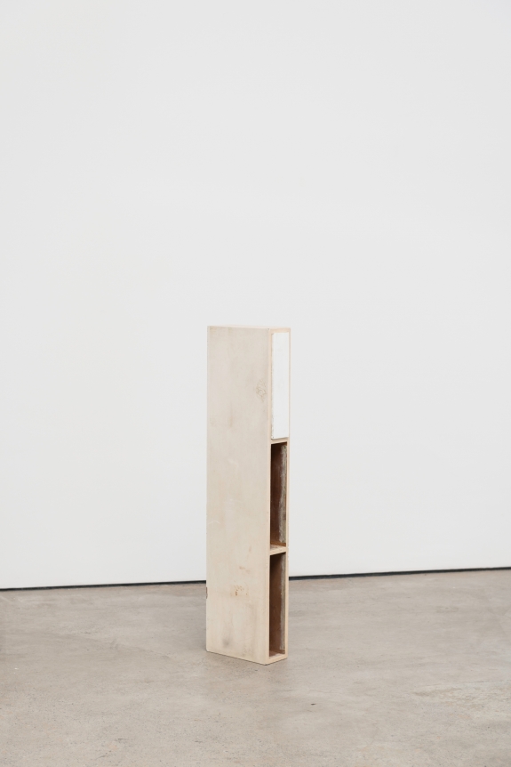 Fernanda Gomes, Untitled, 2008