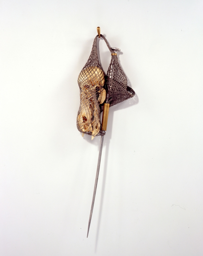 Tunga, Love me knot (Crocodile), 2007
