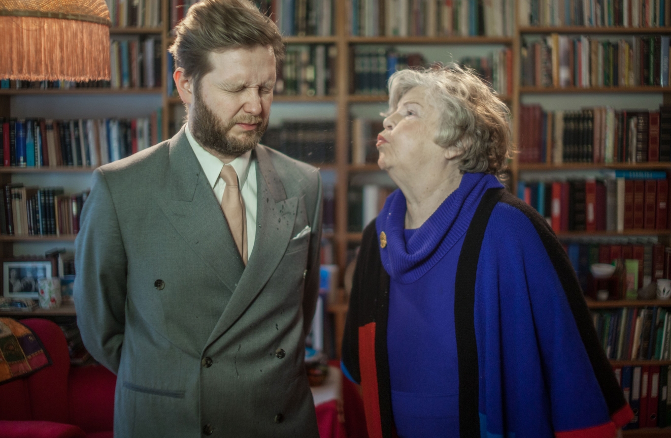 Ragnar Kjartansson, Me and My Mother 2015, 2015