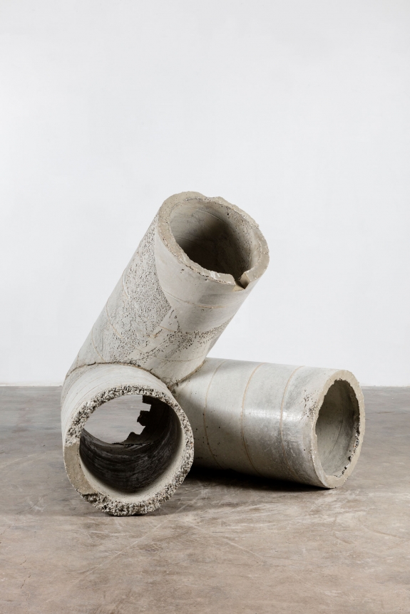 Oscar Tuazon, Condenser (Vena Contracta), 2015