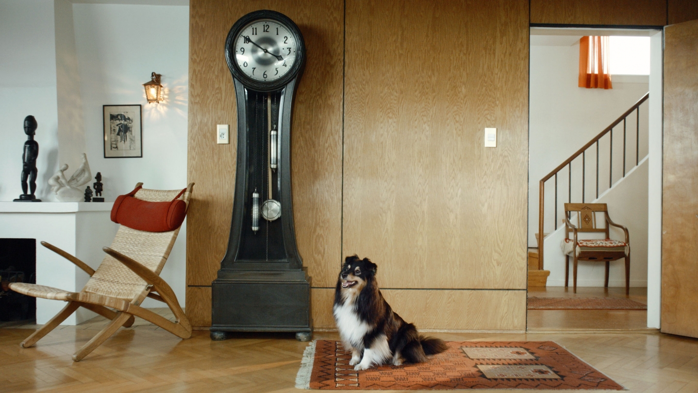 Ragnar Kjartansson Scenes from Western Culture, Dog and Clock, 2015 