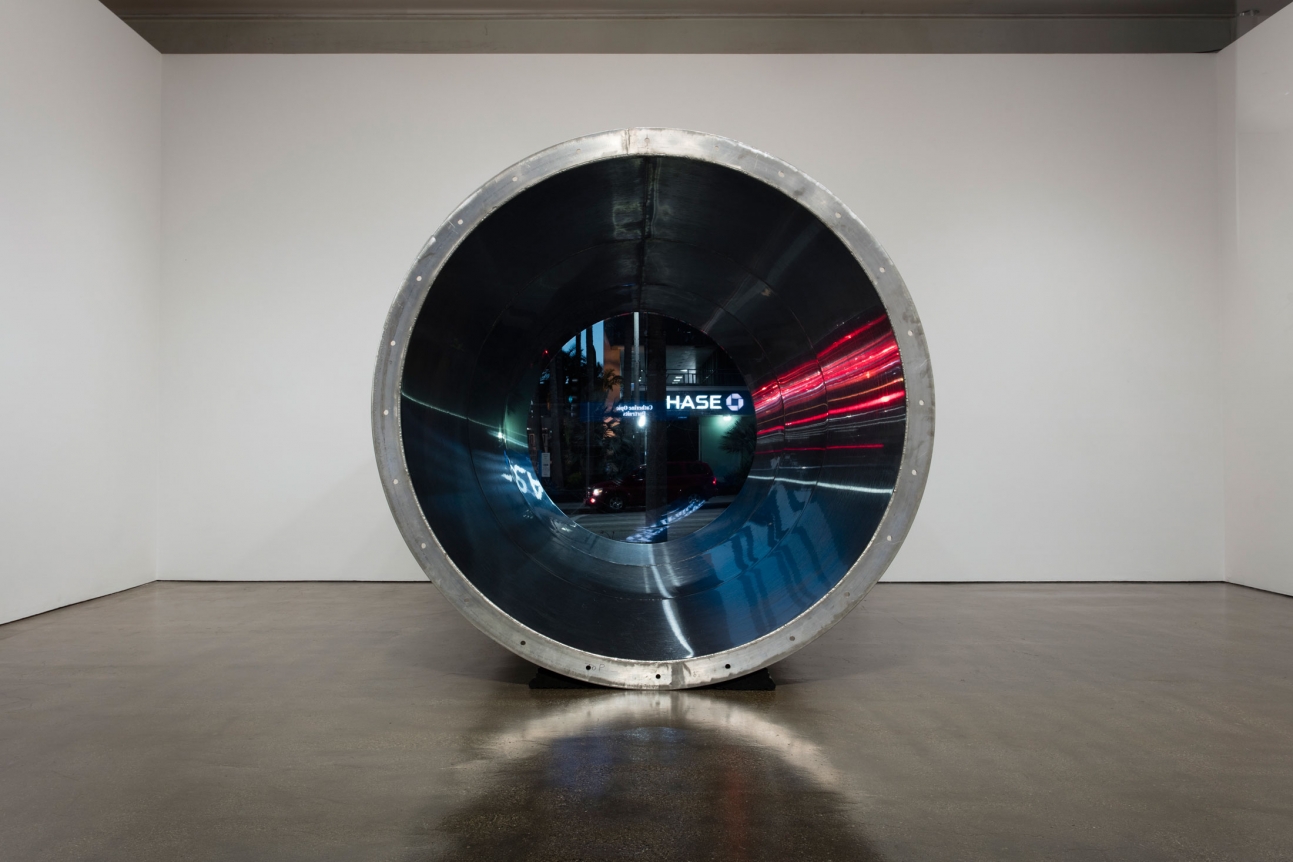 Oscar Tuazon, Mind Pipeline, 2016