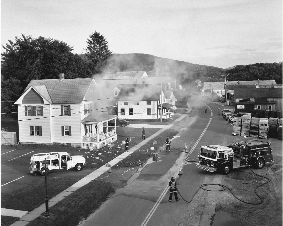 Gregory Crewdson, Untitled (burning house), 1997