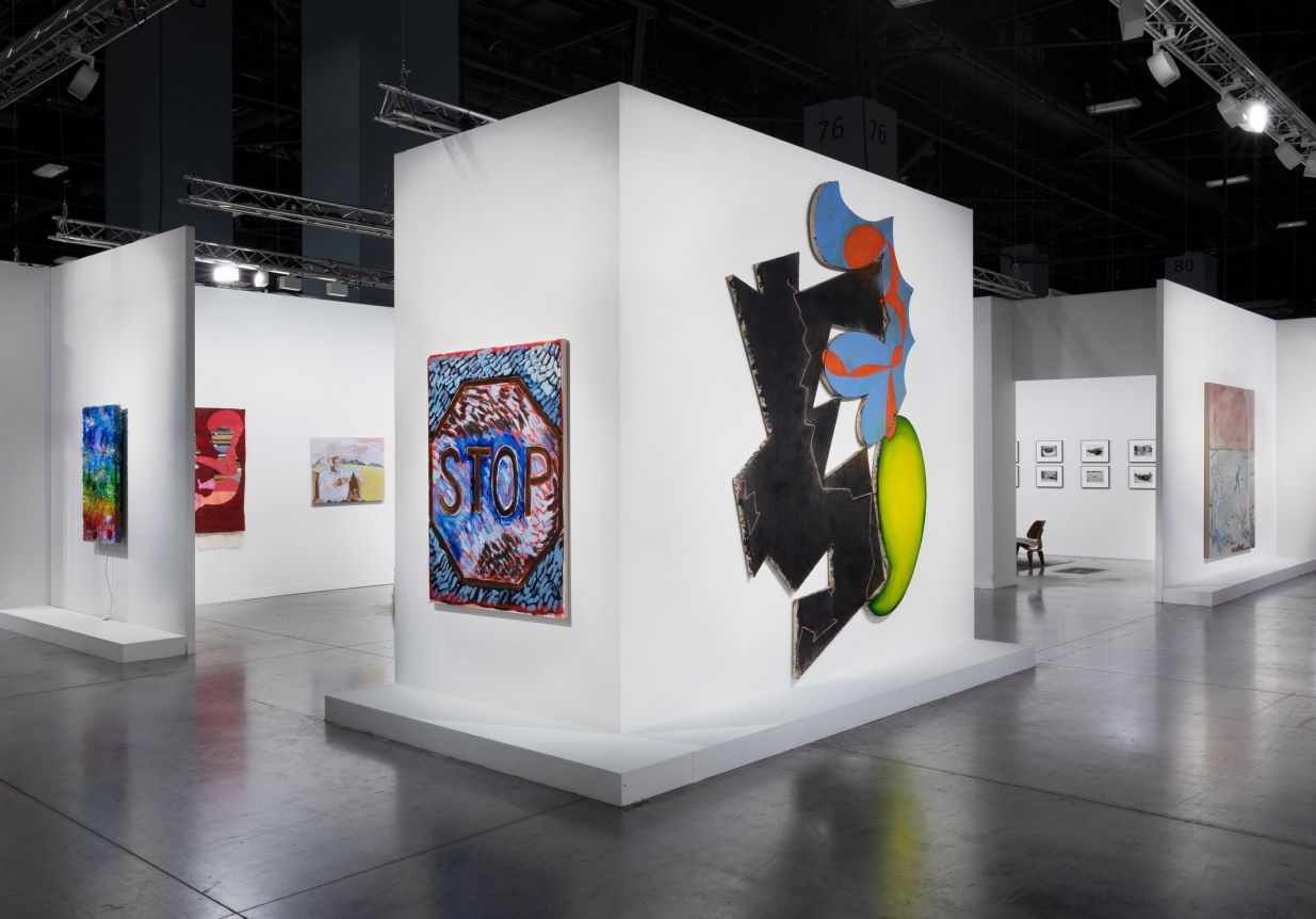 Luhring Augustine, Art Basel Miami Beach, Booth E13