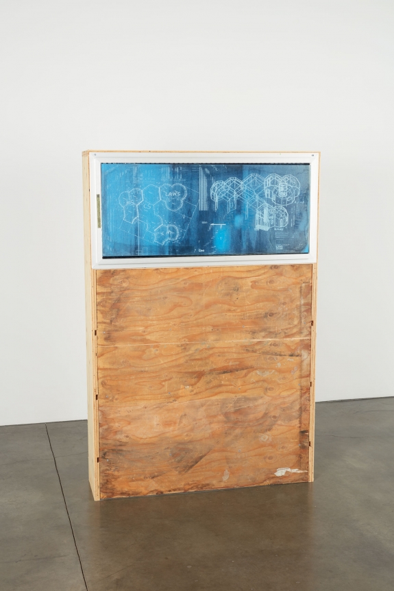 Oscar Tuazon, Blueprint Window (LAWS), 2018
