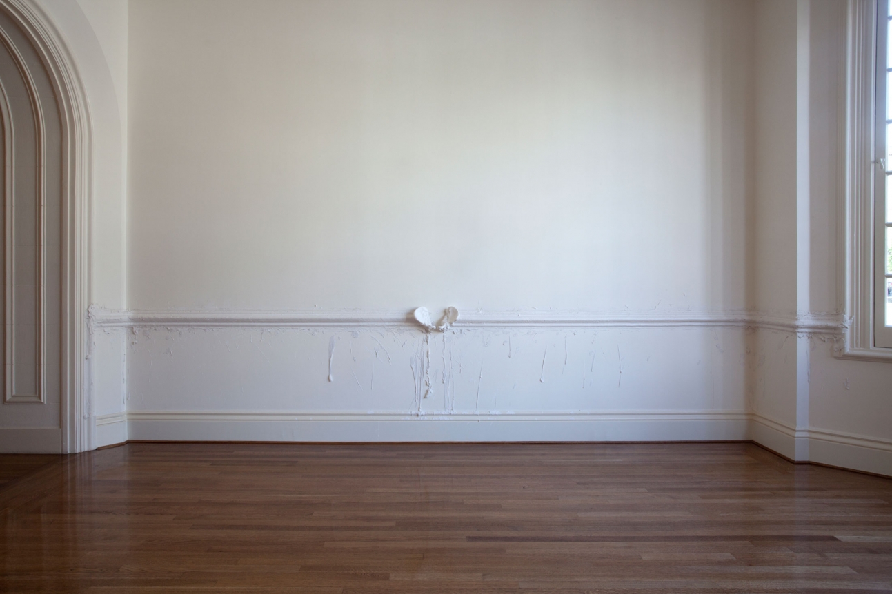 Janine Antoni, Crowned, 2013
