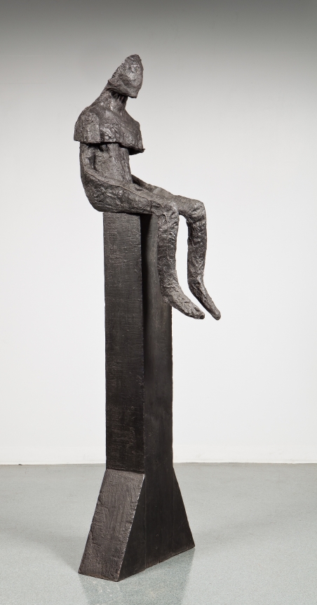 magdalena abakanowicz figure sitting on pole 1999 richard gray gallery