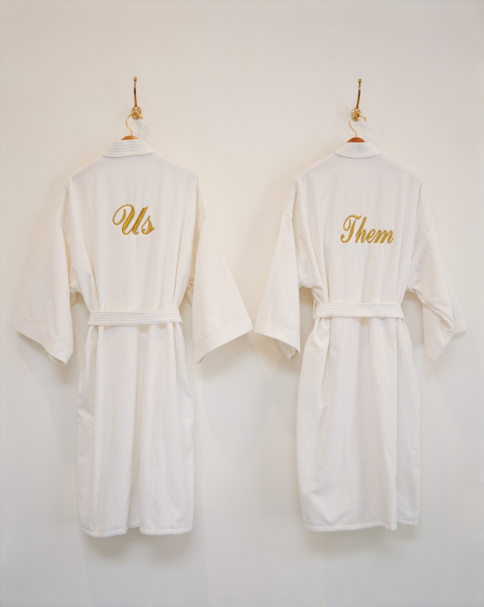 Us & Them (robes), 1991.