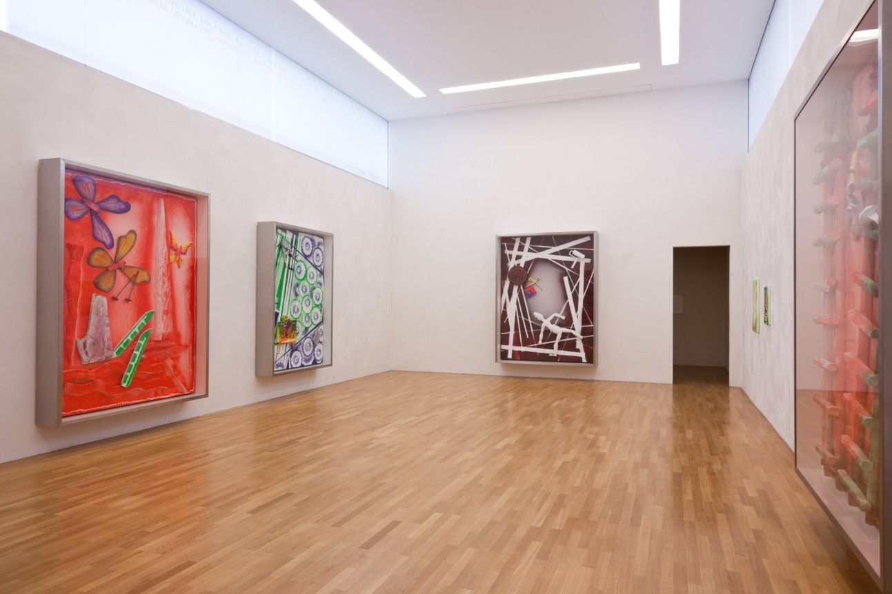 Installation view, 2010. Sammlung Goetz, Munich. Photo: Thomas Dashuber.