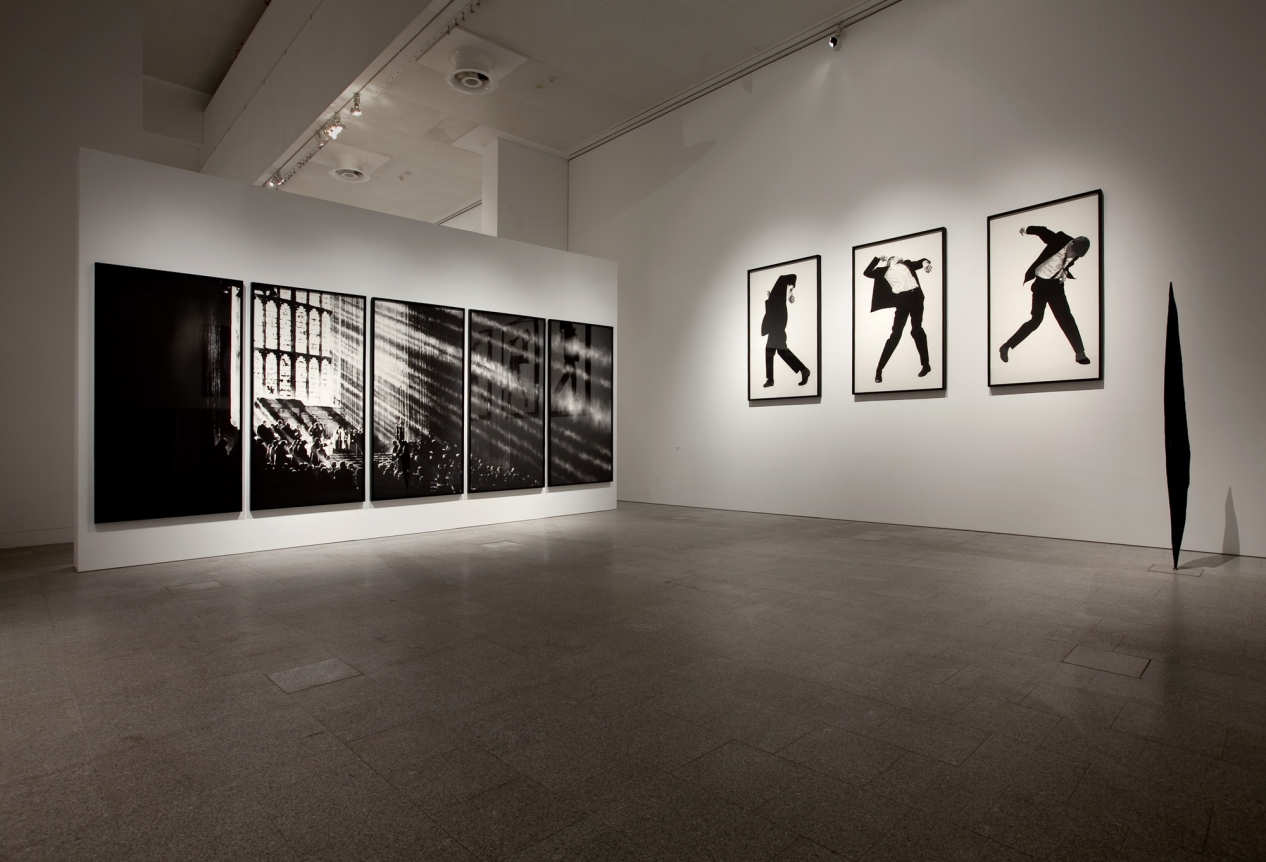 Robert Longo: A Retrospective. Installation view, 2010. Museu Coleção Berardo, Lisbon. Photo: David Rato.