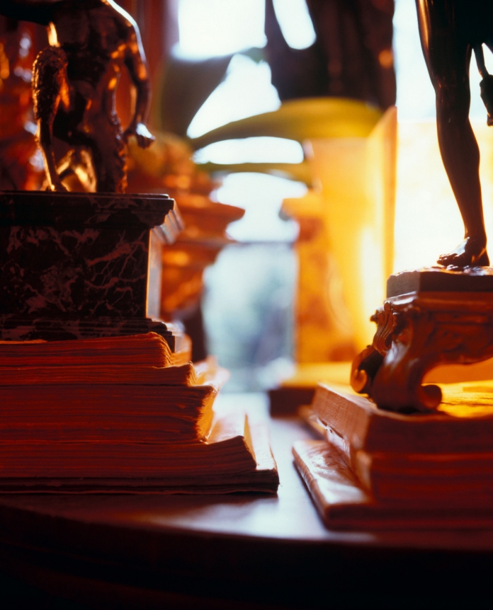 Pedestal, 2008/2010 Cibachrome face mounted to plexi on museum box, 55 3/4 x 45 inches (141.6 x 114.3 cm)