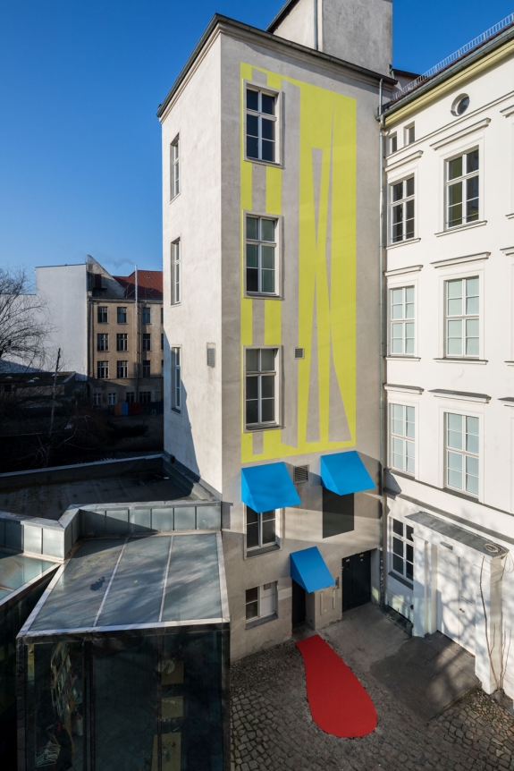 Stepping Stairs. Installation view, 2018. KW Institute for Contemporary Art, Berlin. Photo: Frank Sperling.
