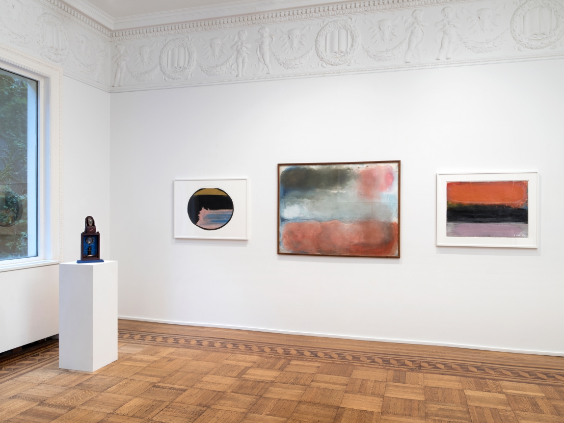 East Coast/West Coast: Clark, Hammons, Outterbridge, Purifoy, Saar, Washington Installation View