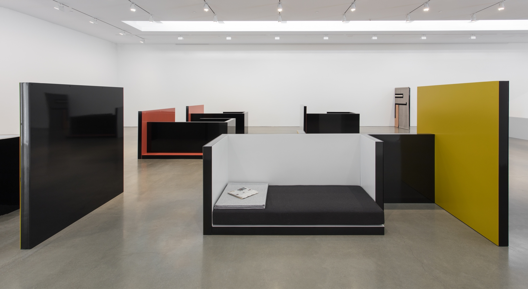 Andrea Zittel - Planar Configurations
