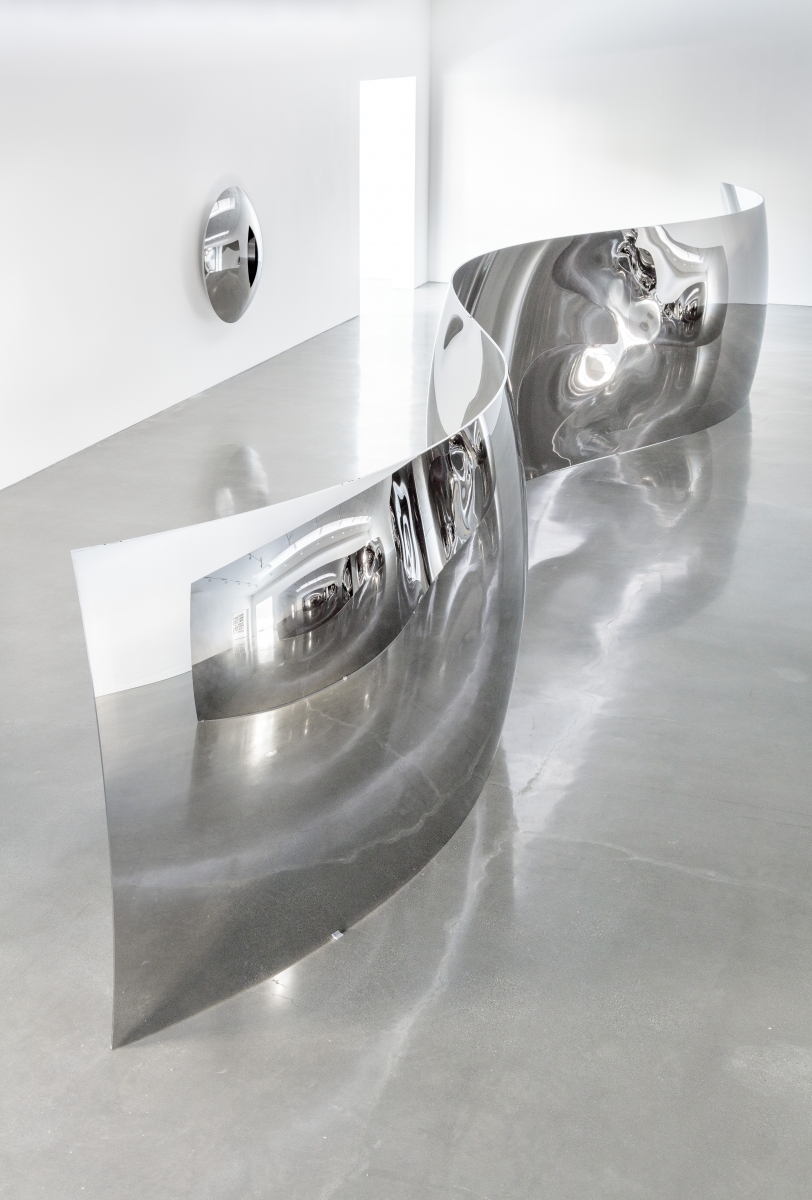 Anish Kapoor at Regen Projects
