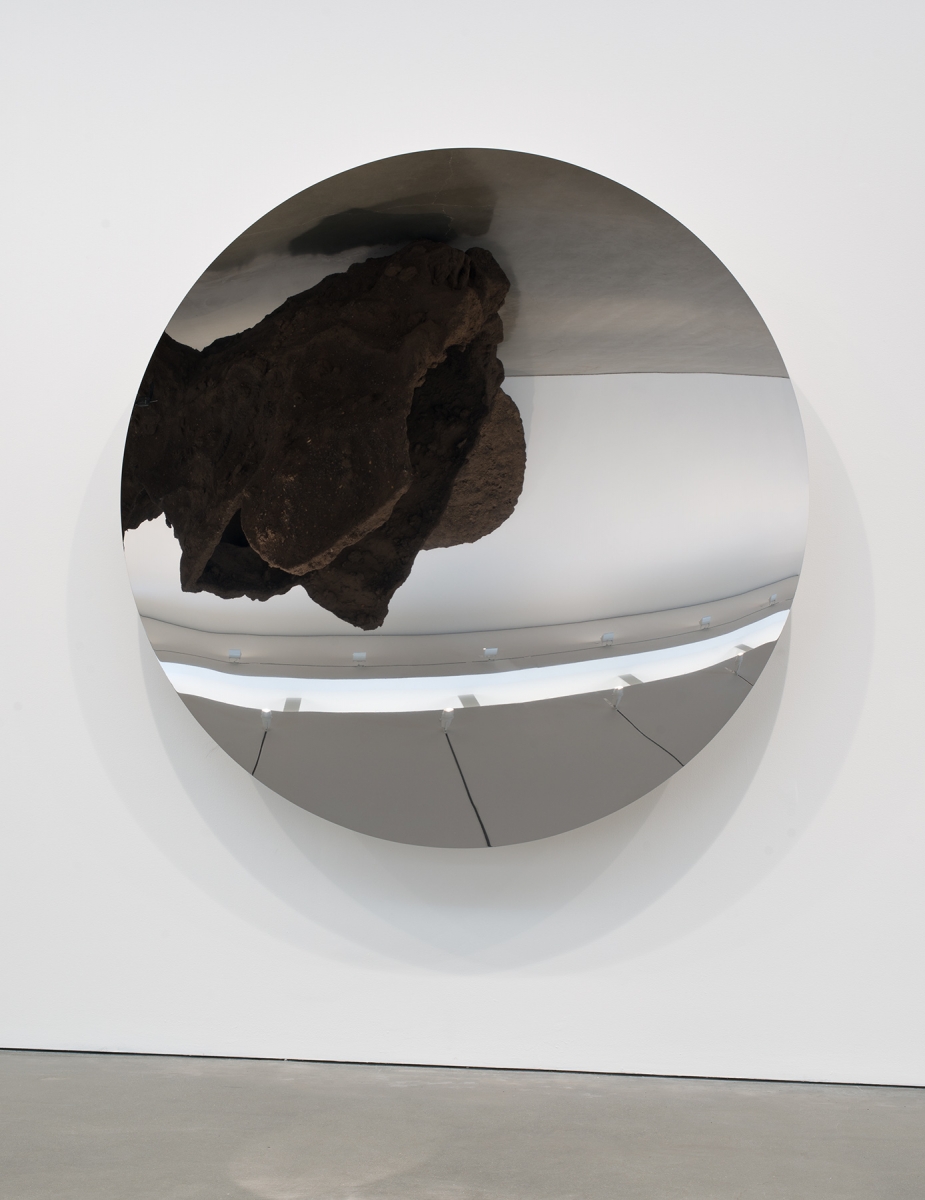 Anish Kapoor - Full Moon